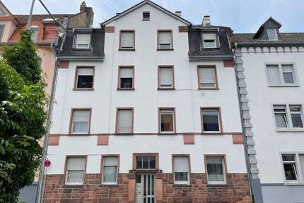 Haus zum Kaufen in Frankfurt am Main 1.500.000,00 € 440 m²
