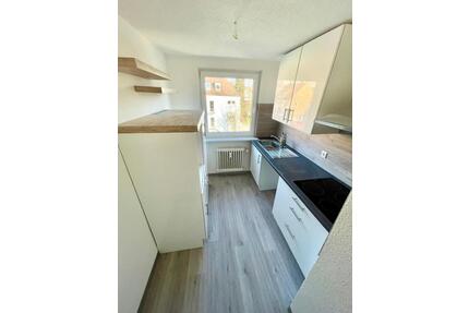 Dachgeschosswohnung in Ulm (ca. 69m², 3.5 Zimmer, Kernsaniert) - Beimerstetten