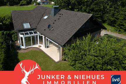 Haus zum Kaufen in Oerlinghausen 475.000,00 € 227 m²