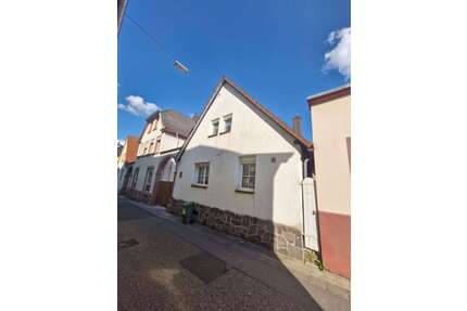 Haus zum Kaufen in Edenkoben 300.000,00 € 150 m²