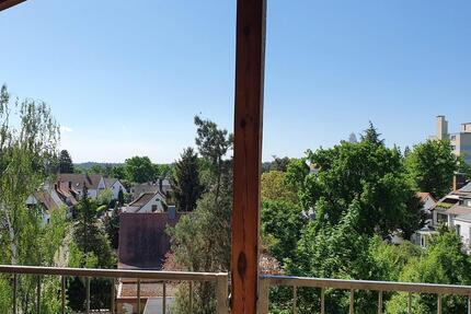 Attraktive 3,5 Zi DG Whg inkl. 2 Loggien 2 Stellplätzen - Oberasbach