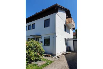 Doppelhaushälfte- Fenster erneuert ( Fotos mit alten Fenstern) - Rosenheim Aising