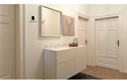 Helle 4-Zimmer-Altbauwohnung mit großzügigem Westbalkon in Heroldsberg