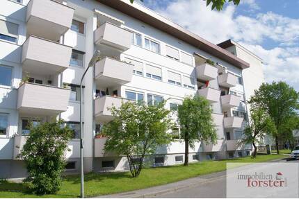 Große 5-Zimmer-Wohnung mit Westblk. in zentraler Lage von Weilheim (West)