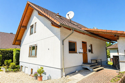 Haus zum Kaufen in Neuried-Ichenheim 495.000,00 € 185 m²