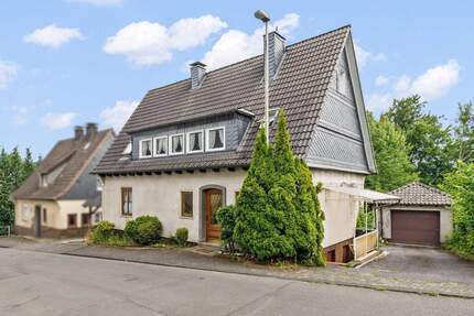 Einfamilienhaus stadtnah - 199.500,00&nbsp;EUR Kaufpreis, ca.&nbsp; 127,10&nbsp;m&sup2;&nbsp;Wohnfl&auml;che in Attendorn (PLZ: 57439)