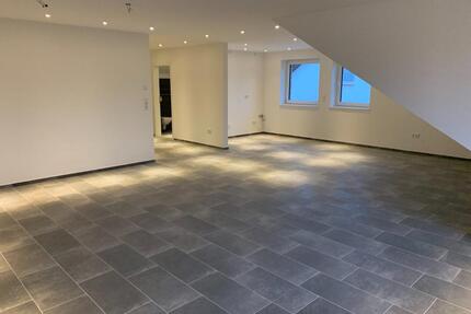 120qm Dachgeschoss Wohnung ab 1.3. 26 frei - Verl