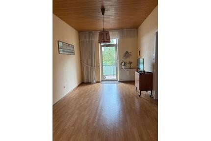 Wohnung zum vermieten - 650,00&nbsp;EUR Kaltmiete, ca.&nbsp; 65,00&nbsp;m&sup2; in Sankt Ingbert (PLZ: 66386)