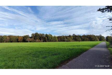 VERKAUFT - Spitzen-Bauplatz für freistehendes EFH - in direkter Feldrandlage - Karlsbad Spielberg