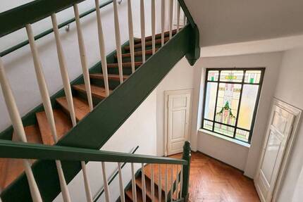 Mehrfamilienhaus mit Balkonen in Altlindenau für Faktor 20,7 - Leipzig