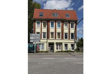 Haus zum Kaufen in Kiel 469.000,00 € 196.38 m²