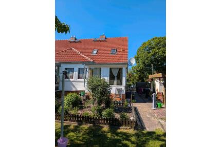 Handwerkerprojekt in Schöneiche: Charmante DHH in Schöneiche - Schöneiche bei Berlin