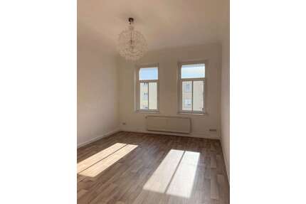 Wohnung zum Mieten in Chemnitz 390,00 € 68.56 m²