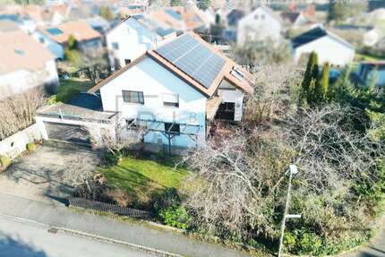 Haus zum Kaufen in Weißenhorn Oberhausen 699.000,00 € 196 m² - Weißenhorn / Oberhausen