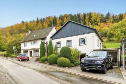 Vielseitiges Haus mit Garten, Wellness- und Gewerbebereich - Sulz am Neckar Glatt