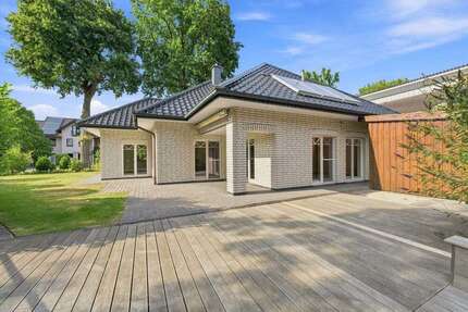 Haus zum Kaufen in Friesoythe 398.000,00 € 201.39 m²