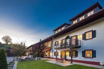 Loftfeeling in traditionellem Landschlößl - Frasdorf