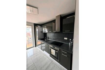 Wohnung in Kaiserslautern - 140,00&nbsp;EUR Kaltmiete, ca.&nbsp; 80,00&nbsp;m&sup2; in Kaiserslautern (PLZ: 67655) Betzenberg