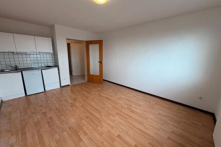 Single Apartment in Essen - 425,00&nbsp;EUR Kaltmiete, ca.&nbsp; 30,00&nbsp;m&sup2; in Essen (PLZ: 45326) Stadtbezirk V