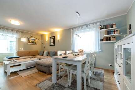 Haus zum Kaufen in Taunusstein 495.000,00 € 123.72 m²