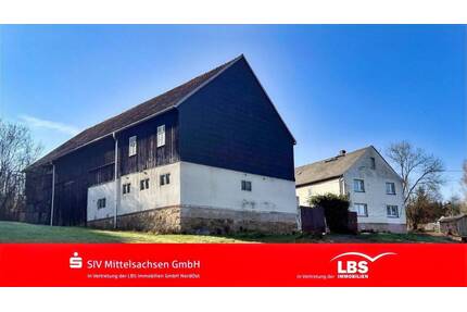 Idyllischer Bauernhof mit viel Land - Claußnitz