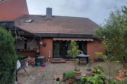 Haus zum Kaufen in Laatzen bei Hannover 350.000,00 € 158 m²