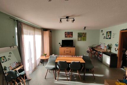 Helle 2-Zimmer-Wohnung mit Balkon und offener Küche – 650 € warm - Neunkirchen