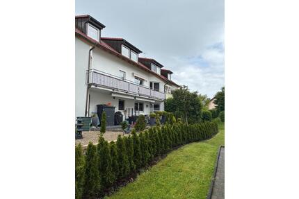 Grosszügige Vierzimmerwohnung in Adelsdorf zu vermieten