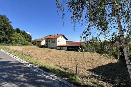 Grundstück zu verkaufen in ChamWindischbergerdorf 88.000,00 € 911 m² - Cham/Windischbergerdorf