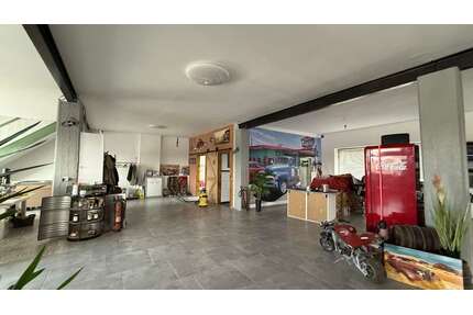 Wohnung zum Mieten in Rheinberg-Orsoy 1.800,00 € 300 m²