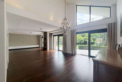 Haus zum Mieten in Köln 3.950,00 € 250 m²