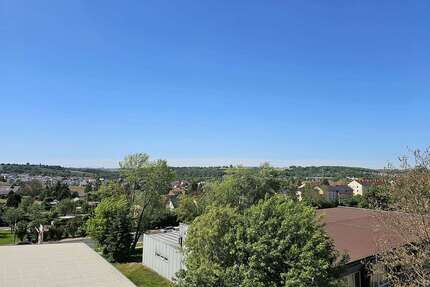 Wohnung zum Mieten in Döbeln 916,00 € 107.7 m²