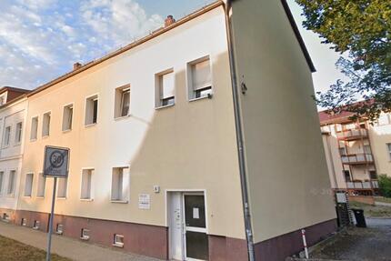 Attraktives Investment: 2 sanierte MFH im Zentrum von Borna
