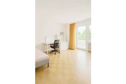 WG-Zimmer in München 750,00 € 14 m²