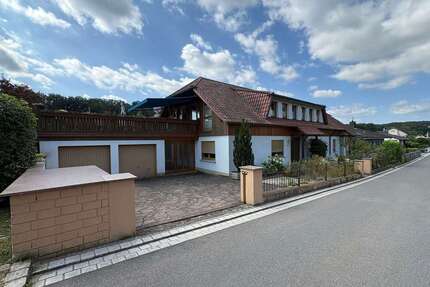 Haus zum Kaufen in Bischberg 1.099.000,00 € 665.24 m²