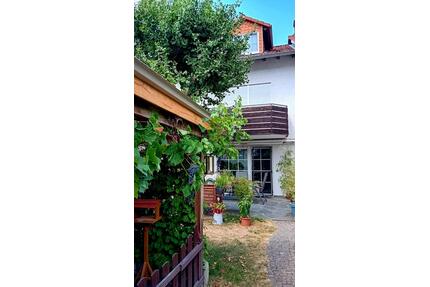 Reihenhaus in Rodgau - 460.000,00&nbsp;EUR Kaufpreis, ca.&nbsp; 156,37&nbsp;m&sup2; in Rodgau (PLZ: 63110)