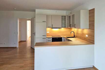 Wohnung zum Mieten in Dresden 1.680,00 € 114.2 m²