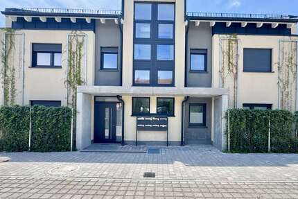 Wohnung zum Mieten in Höhenkirchen-Siegertsbrunn 2.040,00 € 96.5 m²