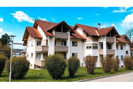 Ruhige 2 Zimmer Dachgeschoss Wohnung 70 qm in MOD incl. Küche - Marktoberdorf