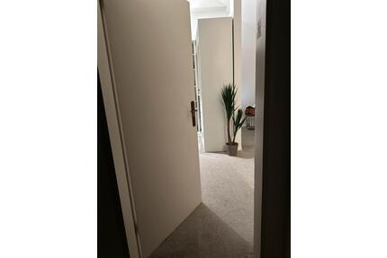 Eine offene Wohnung WG - 1.000,00&nbsp;EUR Kaltmiete, ca.&nbsp; 75,00&nbsp;m&sup2; in Bergheim (PLZ: 50126)