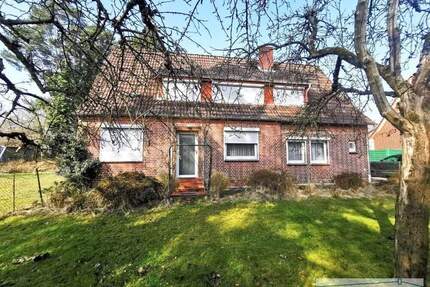 Lauenbrück - nur 5 Min. bis zum Bahnhof - vielseitiges Einfamilienhaus auf großem Grundstück
