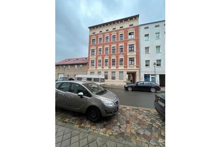 Schöne helle 3-RW mit Balkon und großem Badezimmer - Magdeburg Leipziger Straße