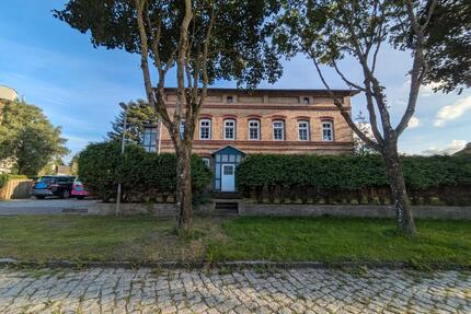 Baugrundstück & Mehrfamilienhaus im Paket – 25917 Leck
