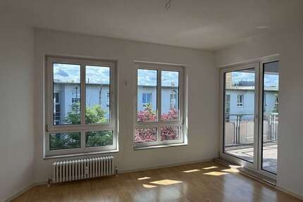 Wohnung zum Mieten in Berlin 879,00 € 73.05 m²