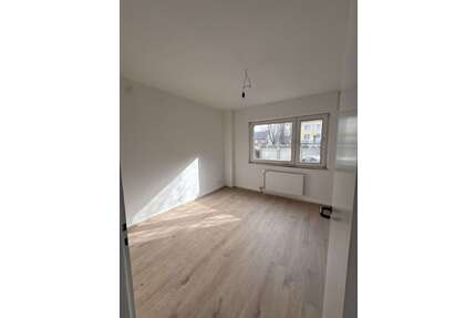 Wohnung zum Mieten in Essen 830,00 € 77.61 m²