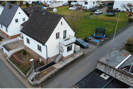 Privatverkauf: Einfamilienhaus in Sinn-Fleisbach – provisionsfrei