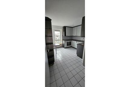 2,5 Zimmer-Wohnung 85qm im 1. OG zu vermieten - Ulm Söflingen