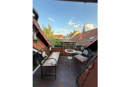 Möblierte Dachgeschoss-Whg mit Balkon in Linden zur Untemiete - Hannover Linden-Limmer