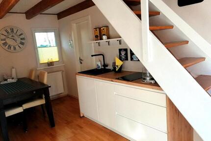 Ferienhaus mit Kamin, 80 m vom Möhnesee