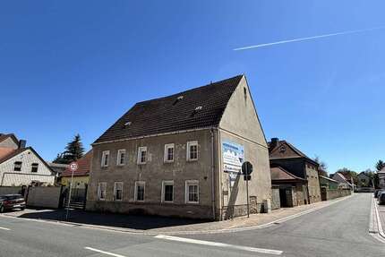 Haus zum Kaufen in Querfurt 65.000,00 € 140 m²